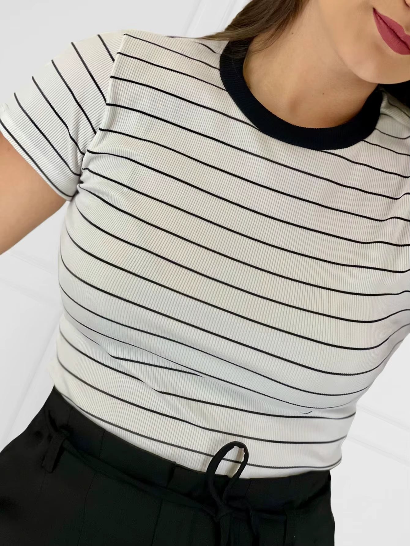 Camiseta Listrada Blogueira Canelada Básica Summer Verão Casual Traf Envio Rápido Frete Grátis Confortável Malha Casual